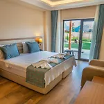 Hotel Live 3*
