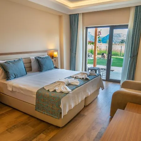 Ξενοδοχείο Live 3*