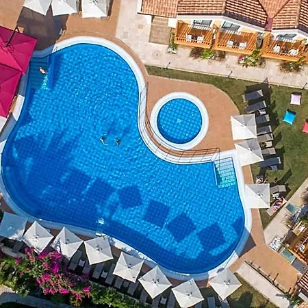 Live Otel 3*